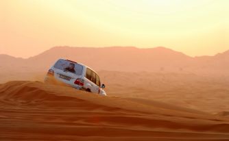 4x4 Сафари в пустинята - екскурзия в Дубай