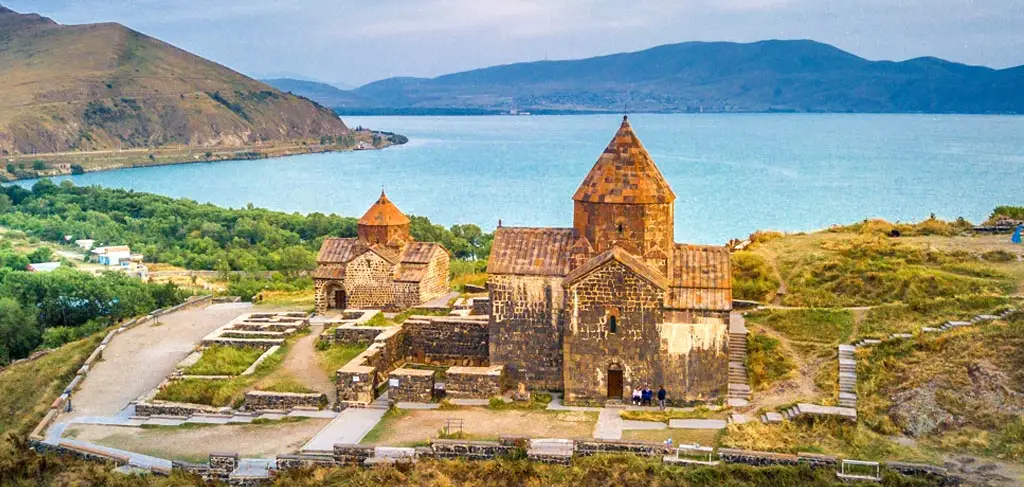 Екскурзия Армения и Грузия